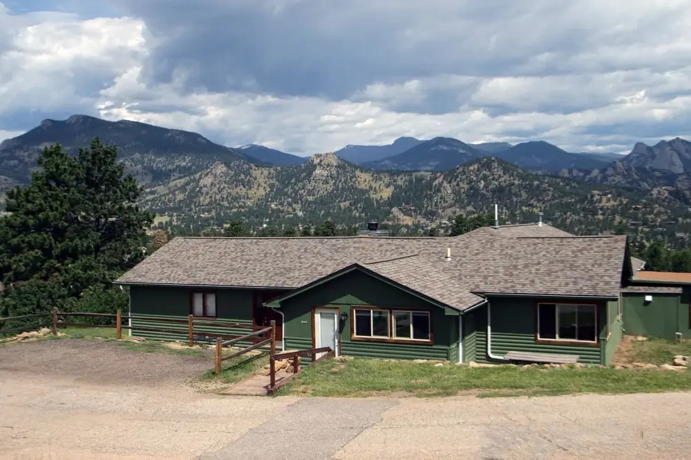 Rocky Mountain Retreat 1B by Rocky Mountain Resorts
