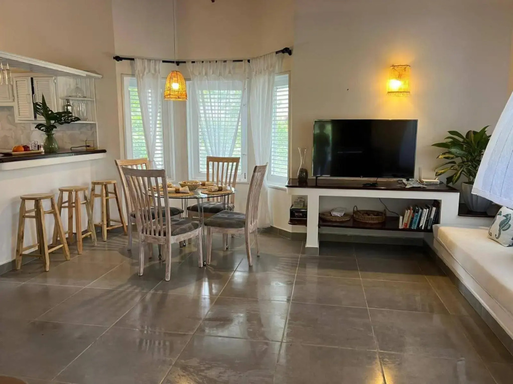 Villa Anantara 5min walk 2 Bonita Beach, Food &Bars