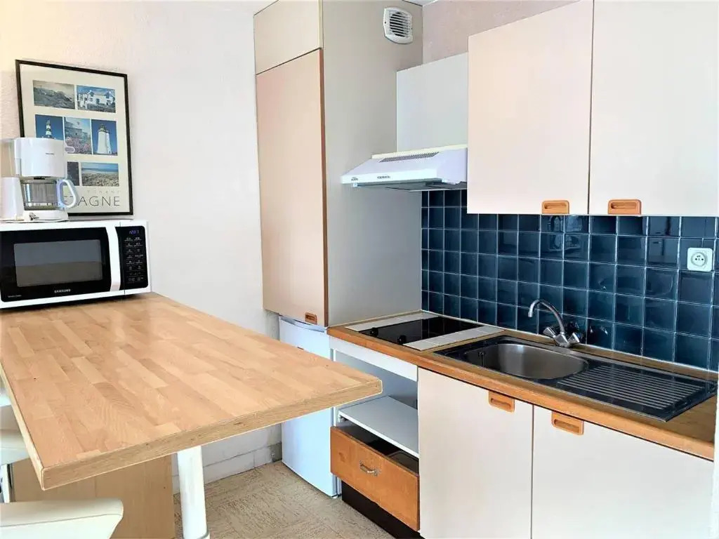 Appartement Quiberon, 1 pièce, 2 personnes - FR-1-478-87