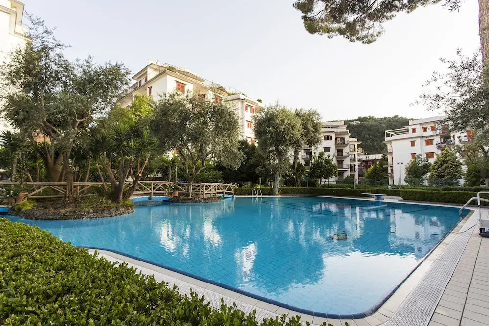 Short-Lets Sorrento Apartment and Pool