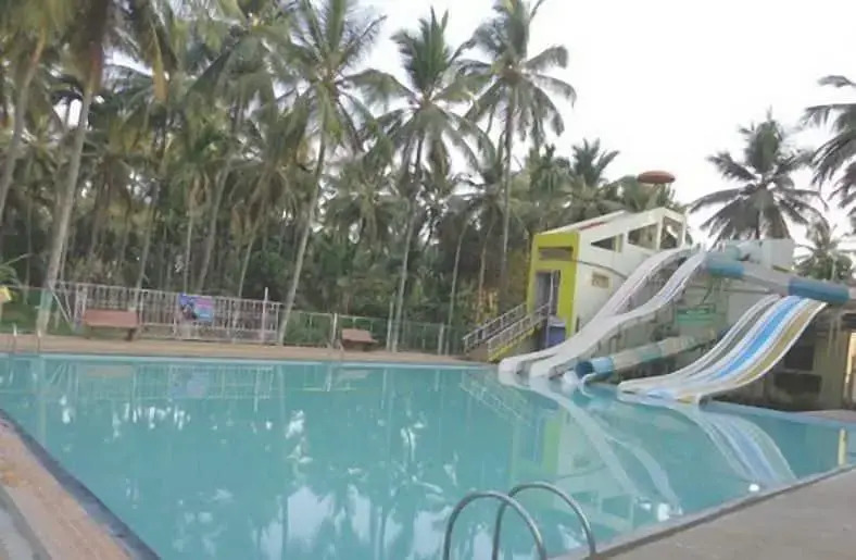 Green Paradise Resort