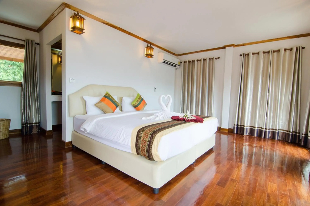 Отель Phi Phi The Beach Resort