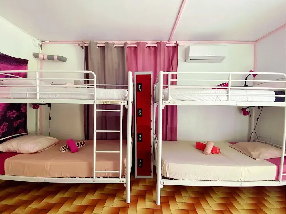 Auberge K-WAN Hostel - Proche Plages