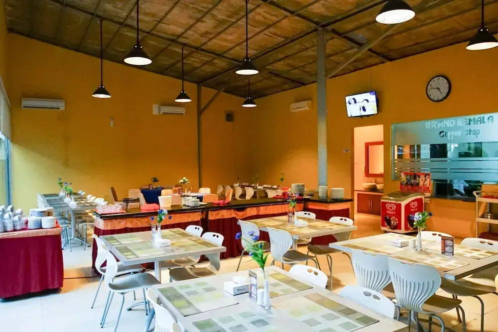OYO 224 Wisma Grand Kemala