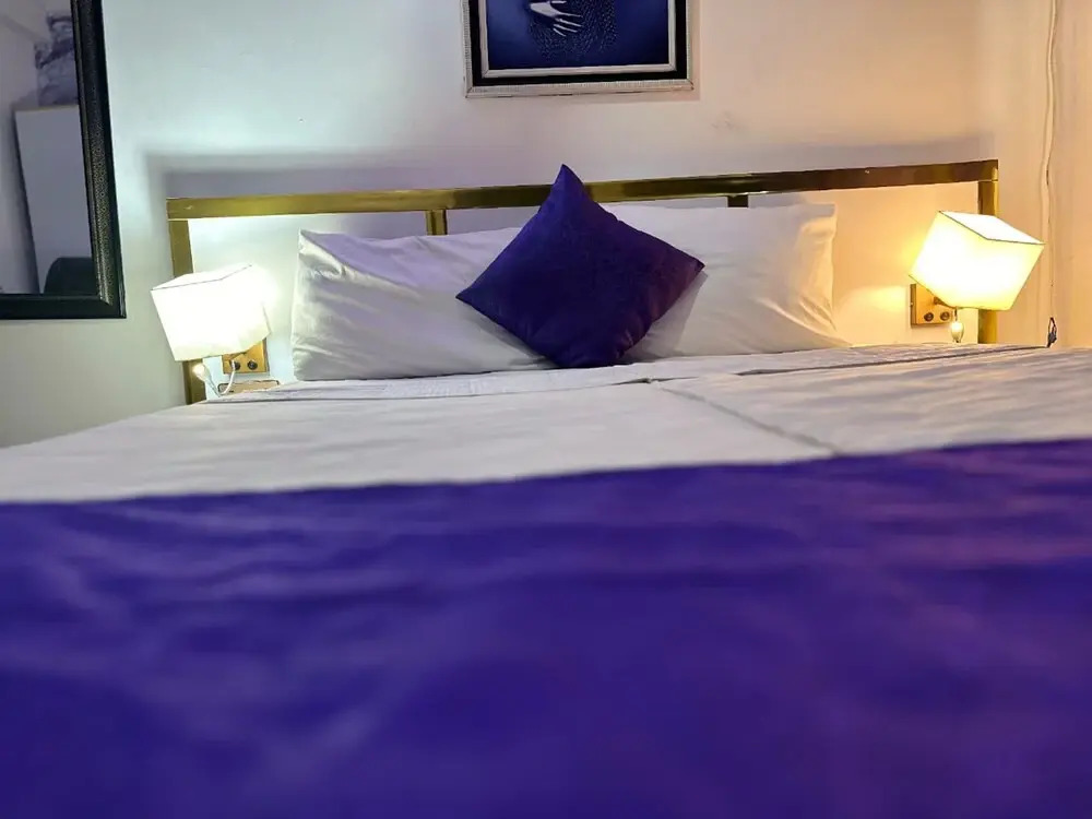 The Autograph Basics Hotel