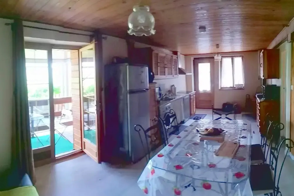 Apartment With 2 Bedrooms in Saint-rambert-en-bugey, With Wonderful Mountain View, Enclosed Garden and Wifi