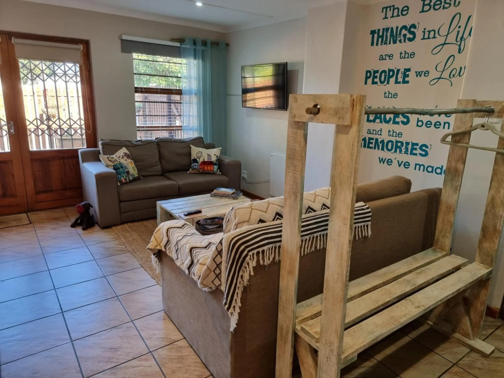 Dolphins Self-Catering Accommodation