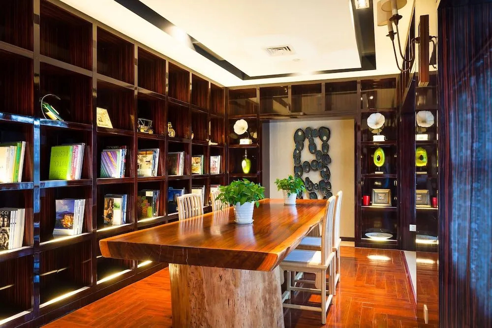 Chongqing YiMei Hotel