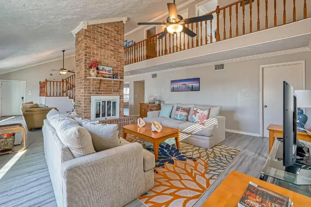 Anchor N Play in Sea Isle On Canal 5 Bdrms Huge Deck Beach Access