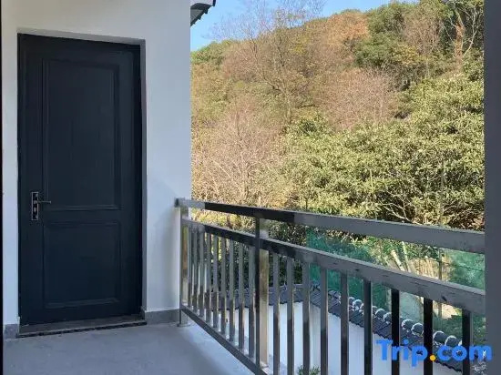 Lingyunge B&B