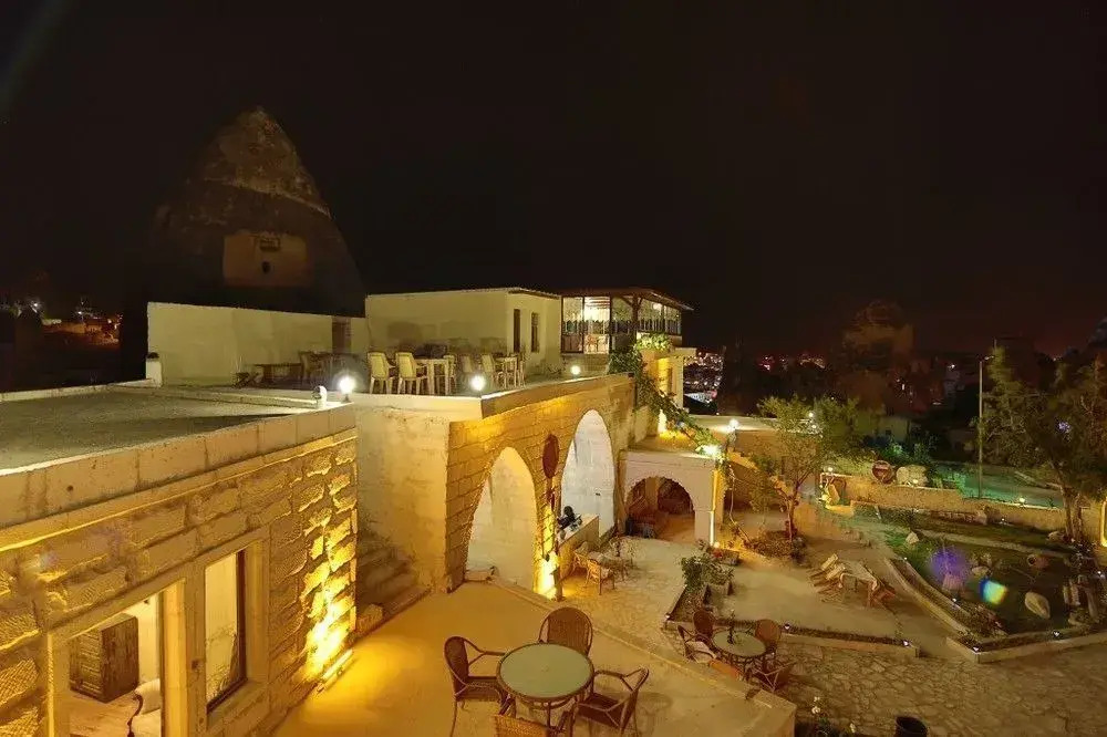 Kayatas Cave Suites