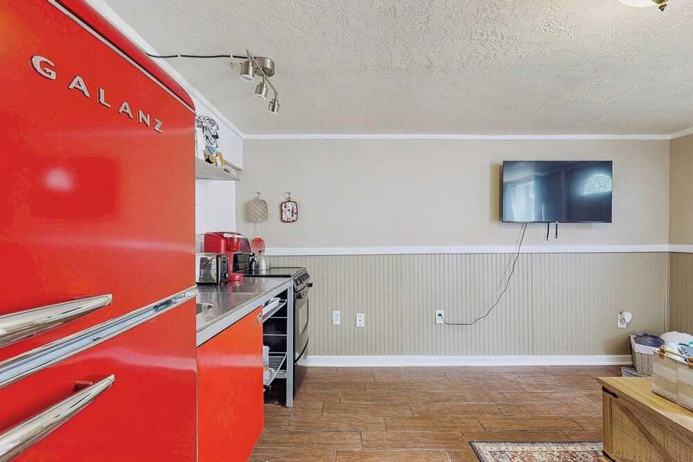 1BR Cozy Dog-friendly Home w/ Kitchenette & Patio