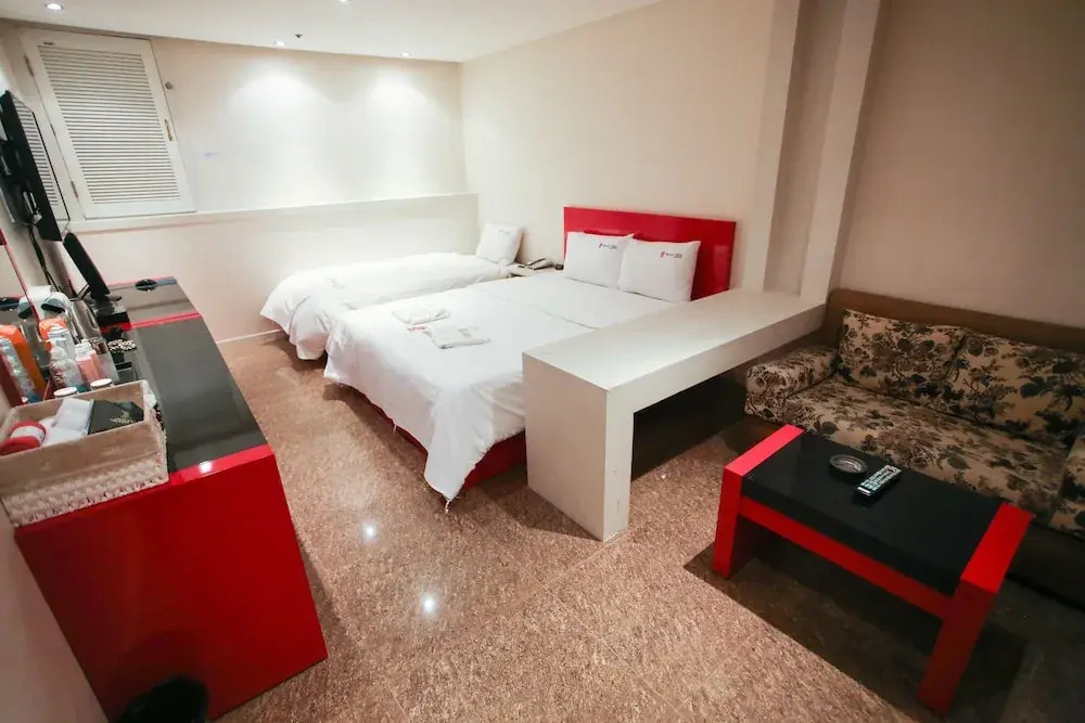 Dongtan Hotel Yein