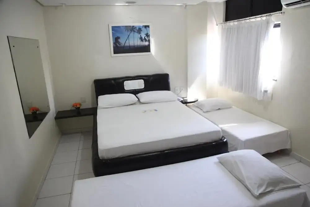 Hotel Piramide Pituba - Rua Pernambuco