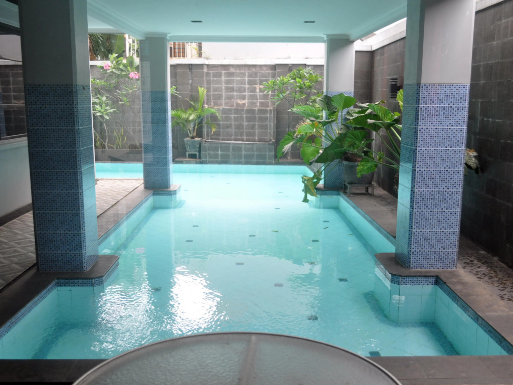 Sahati Hotel