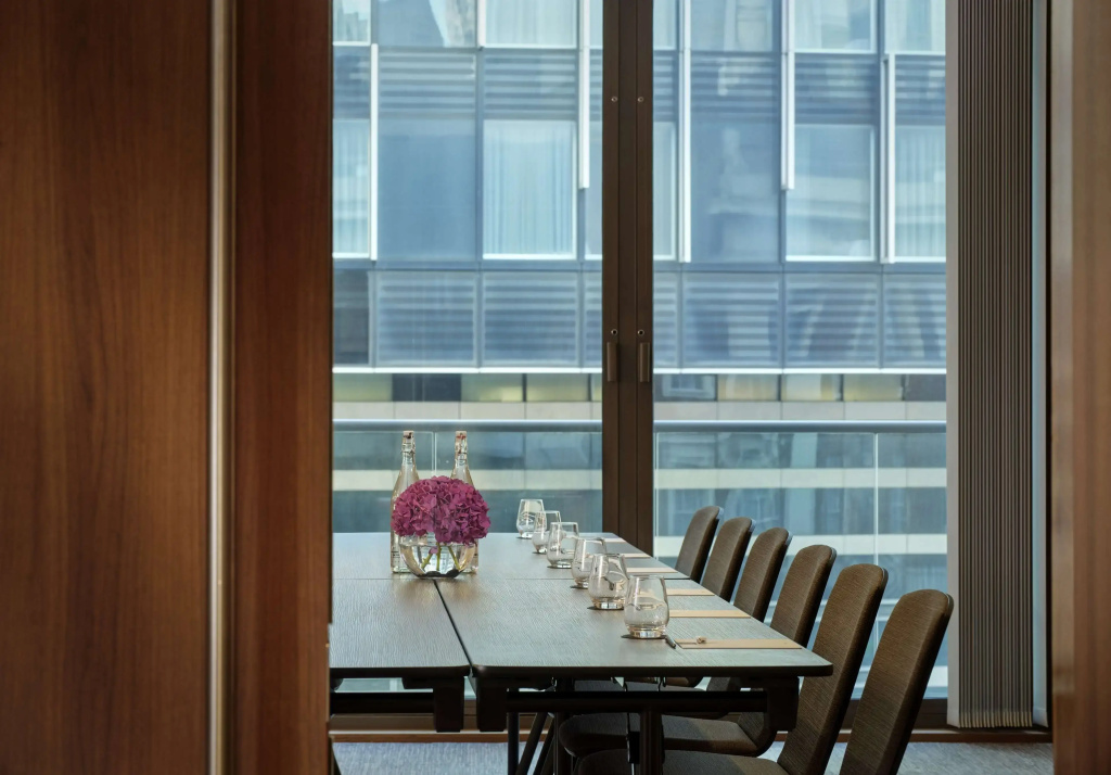 Park Plaza County Hall London