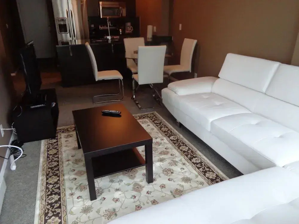 Riverfront Pointe by Corporate Stays
