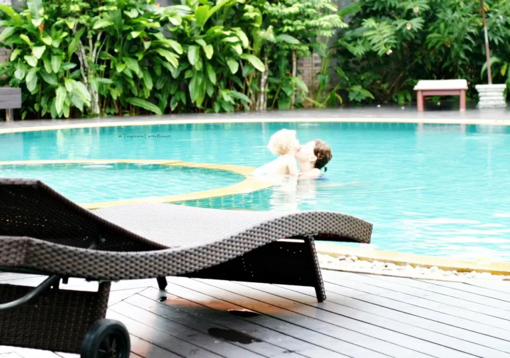 Отель Tropicana Lanta Resort