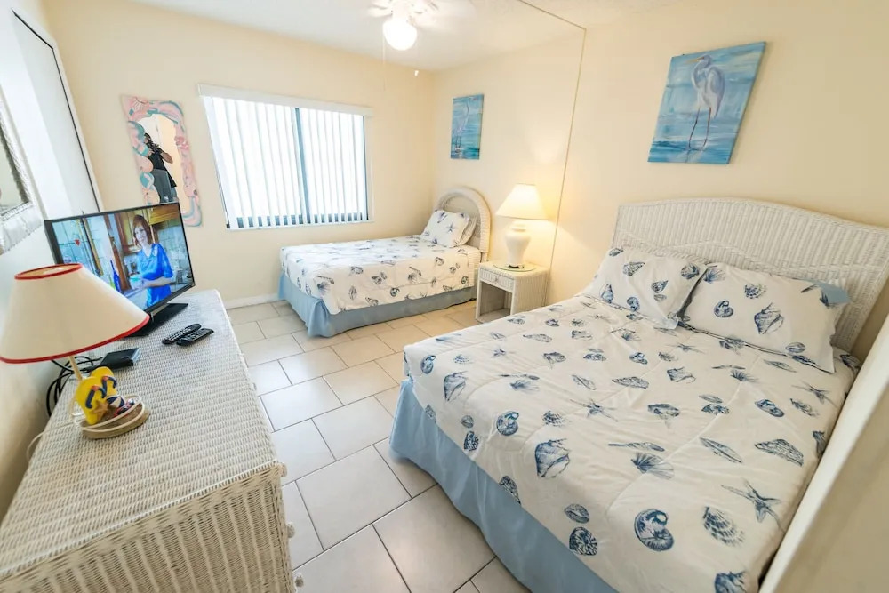 Sandcastles - Cocoa Beach Oceanfront Condos with Heated Pool Tennis