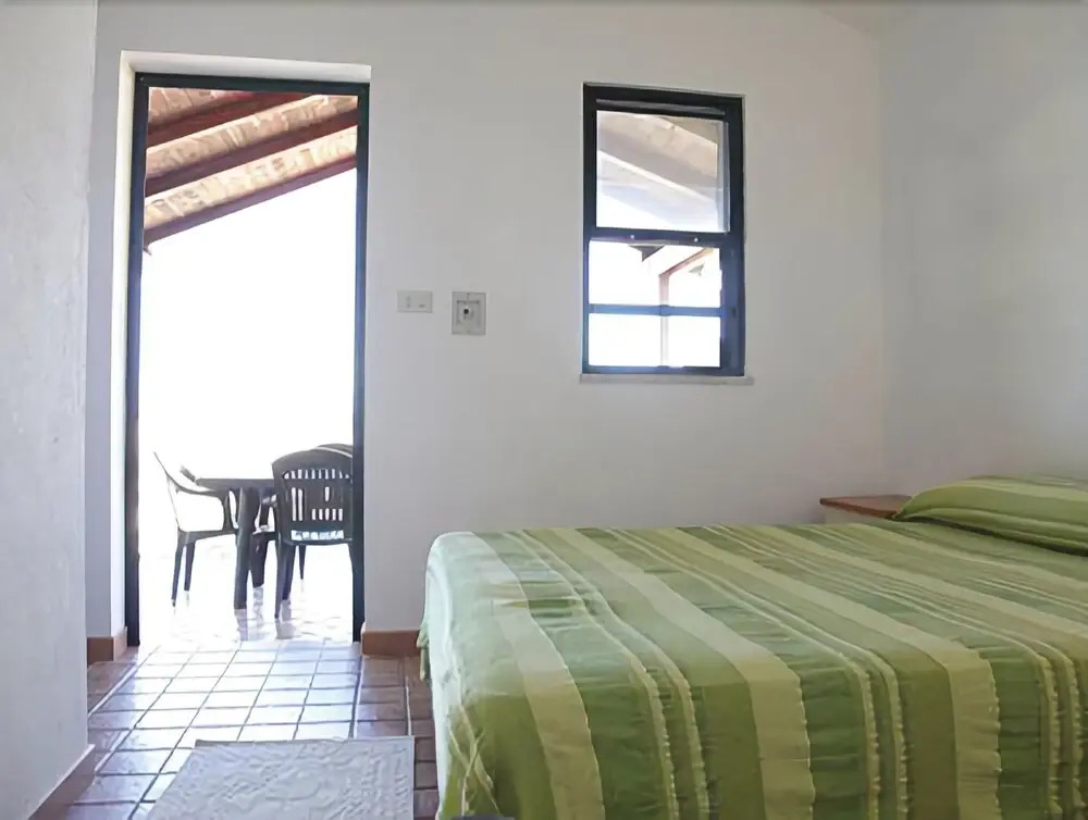 Golfo Dellasinara Beach Resort