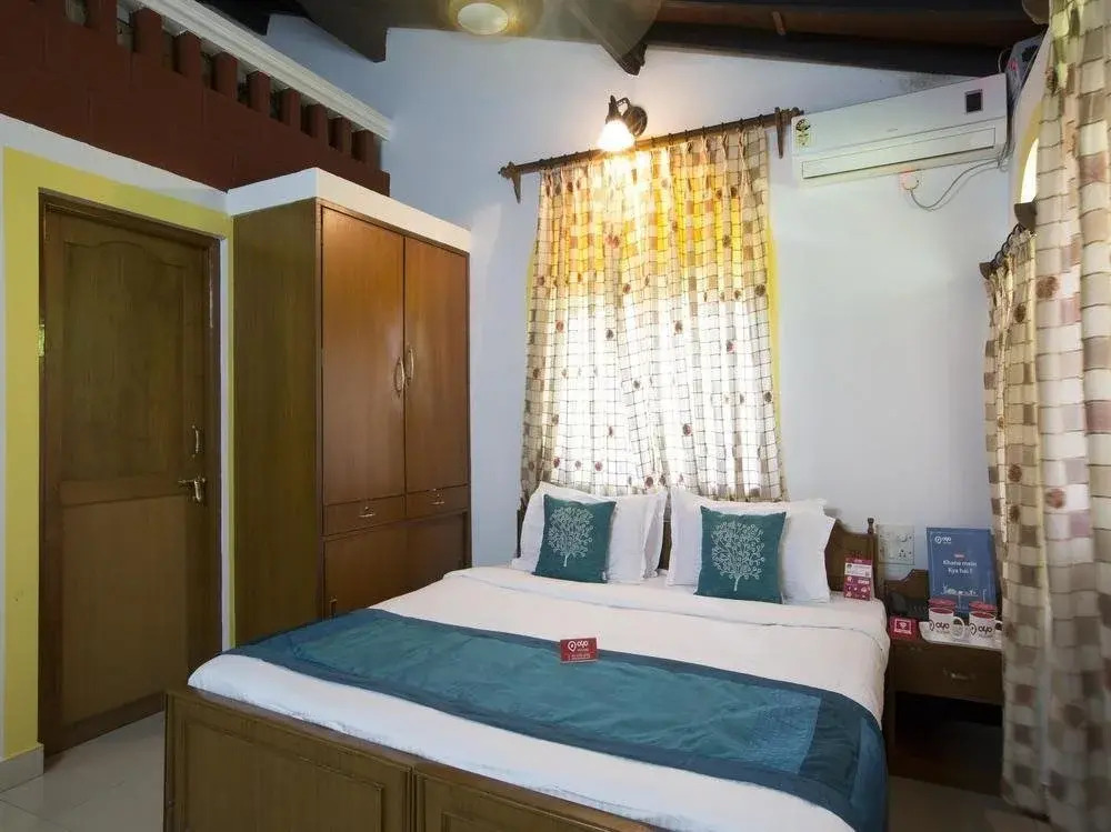 OYO Rooms Calangute Mall Holiday Street