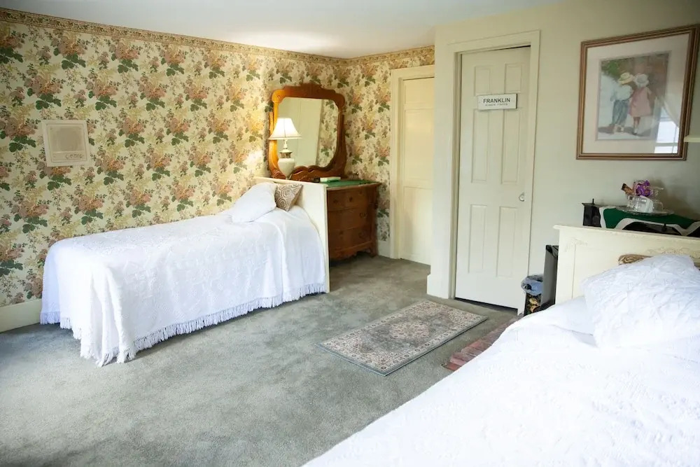 Aiken Manor B&B