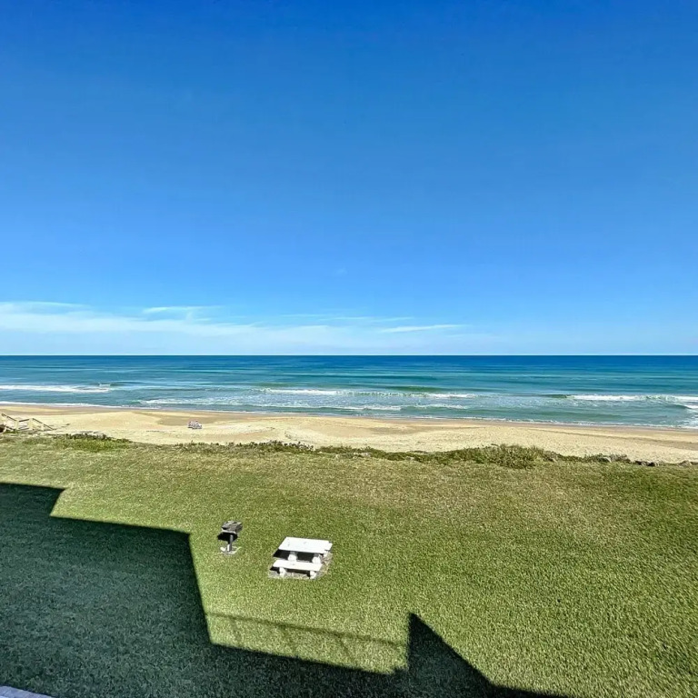 Watch the Dolphins Play Beachfront Chadham-by-the-sea 318