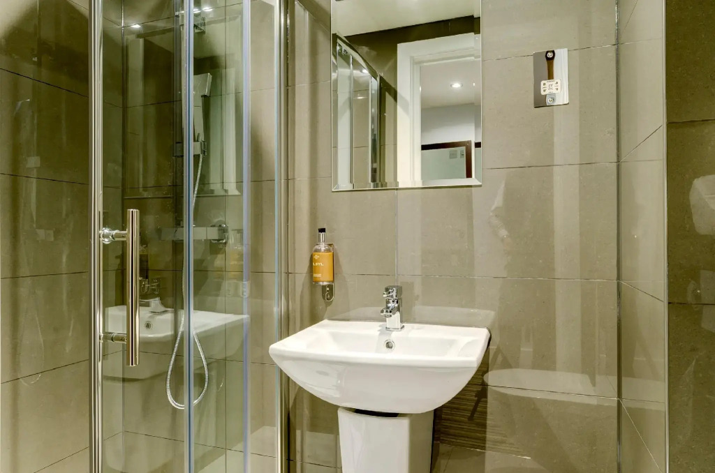 Trebovir Hotel
