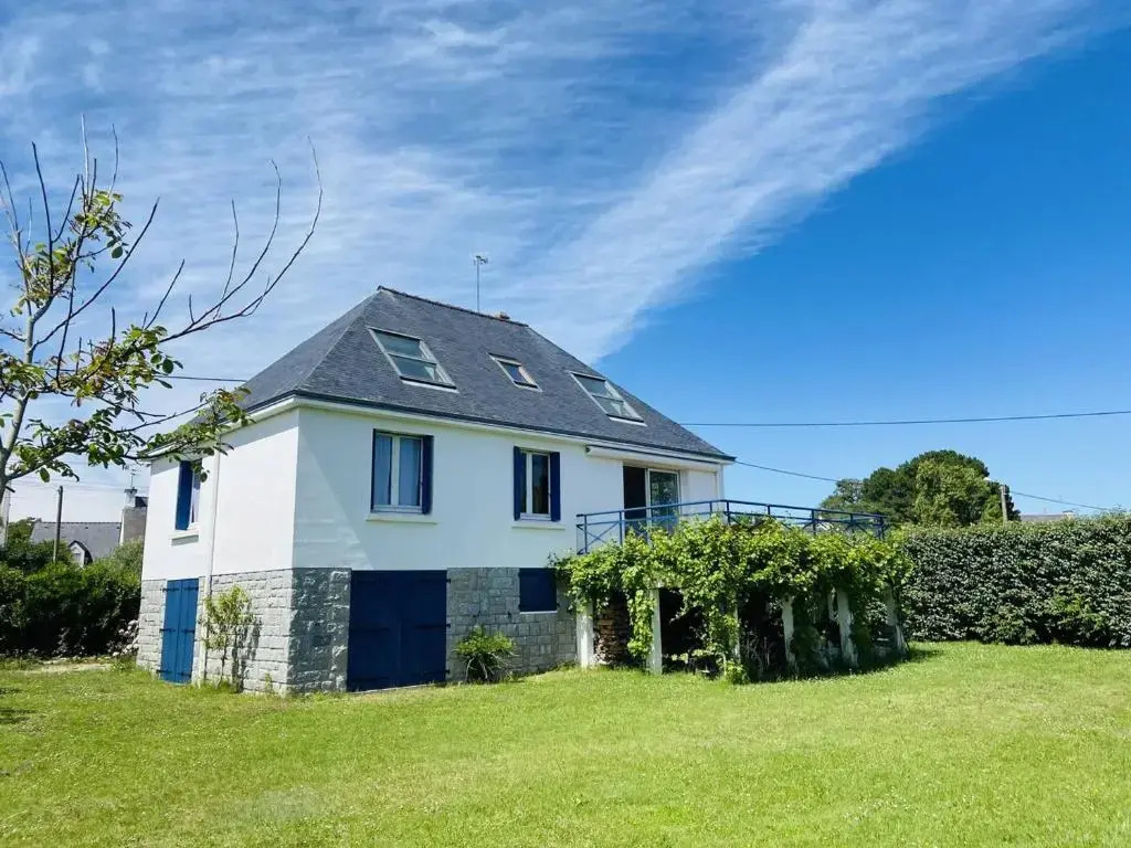 Maison Spacieuse à Carnac - 4 Chambres, Terrasse et Jardin, Proche Plage et Commerces - FR-1-377-45