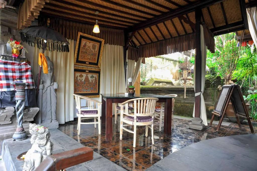 Airy Ubud Raya Teges Kawan Gang Merak Bali