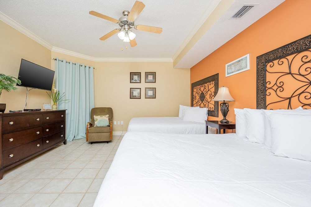 Phoenix On The Bay 1324 3 Bedroom Condo