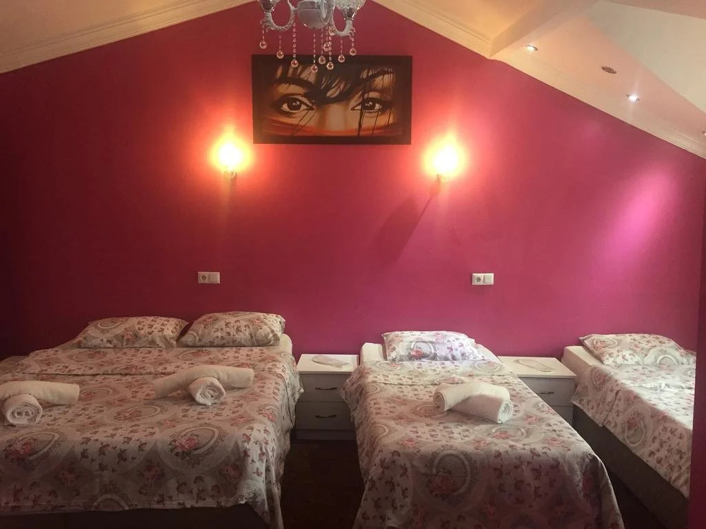 Yanki Otel