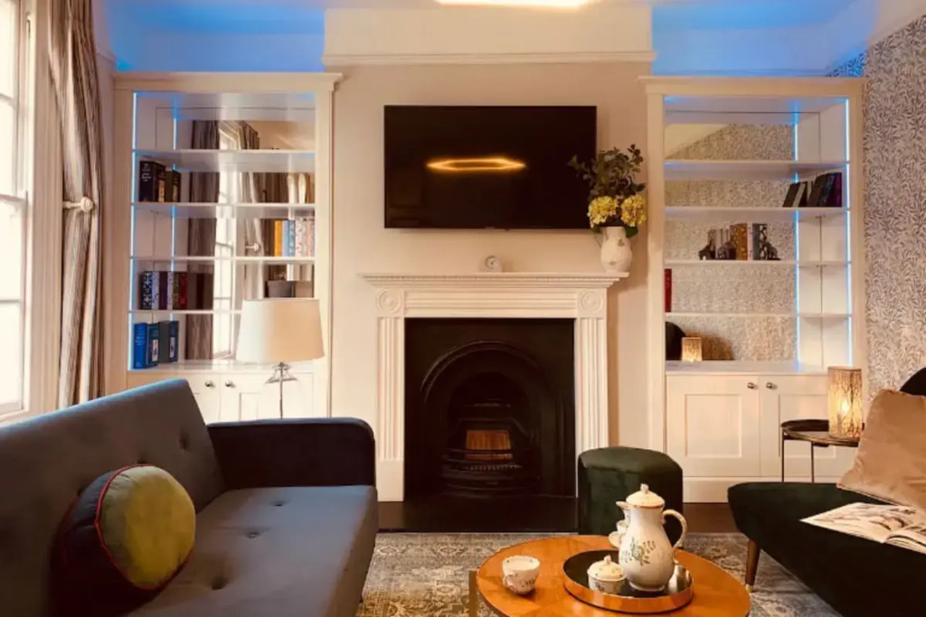 The Midsummer Common - Modern & Spacious 2BDR House with Garden