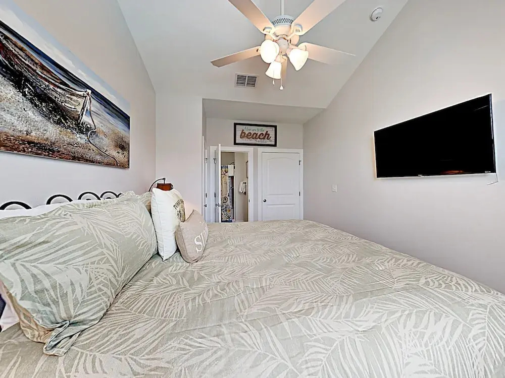 Beachside Bungalo 3 Bedroom Townhouse