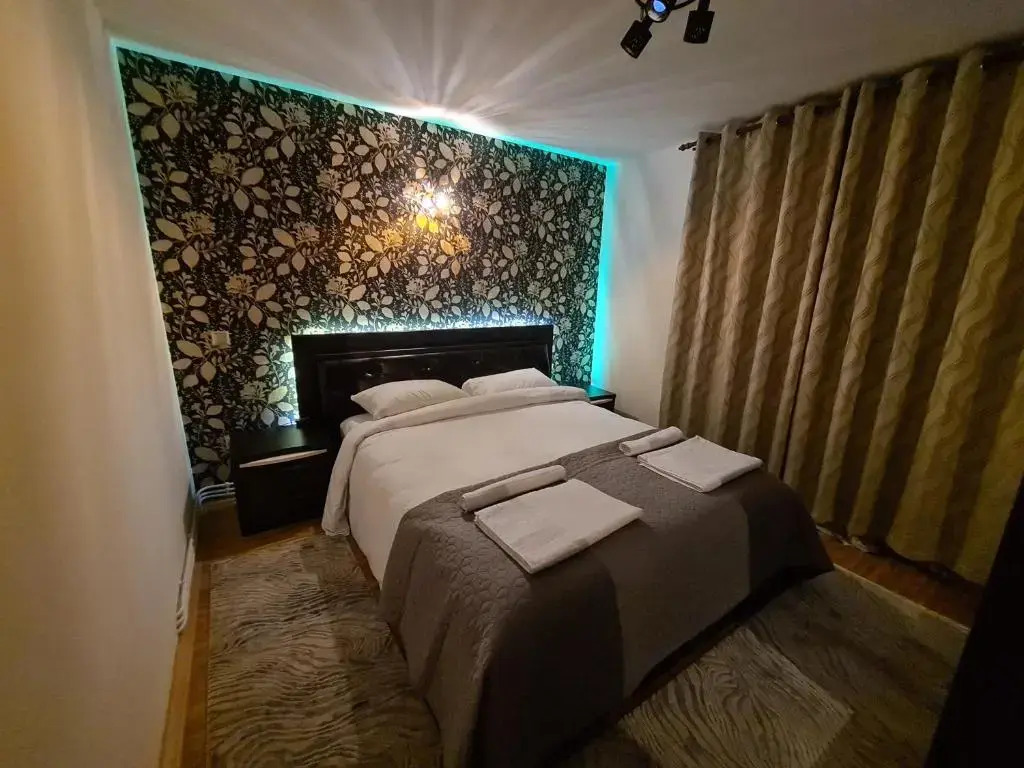 Apartament ultra central 2