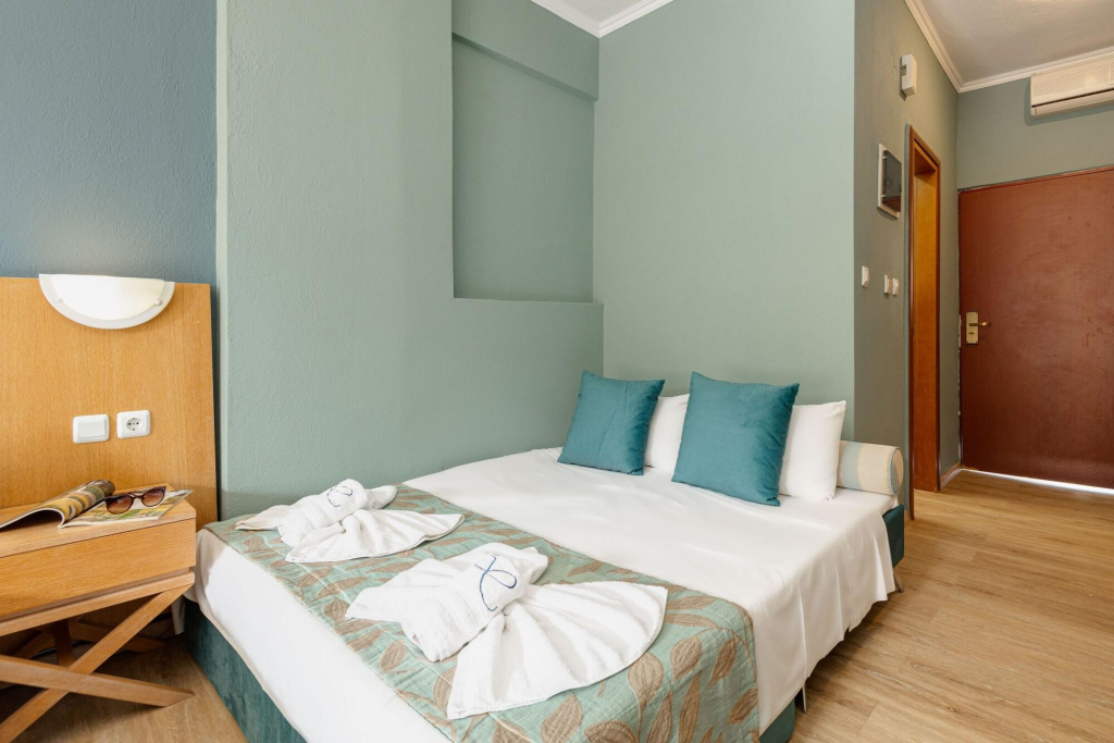 Aria Seaside Retreat - ex Regos Resort Hotel