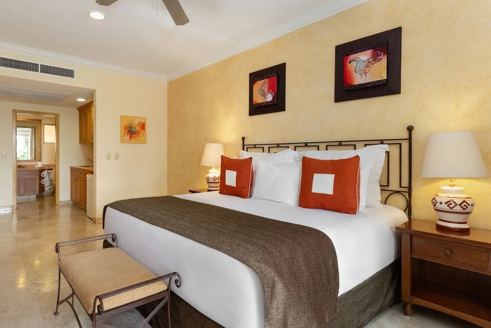Villa del Palmar Los Cabos, Elite Luxe Member Units by Stephen Ostler