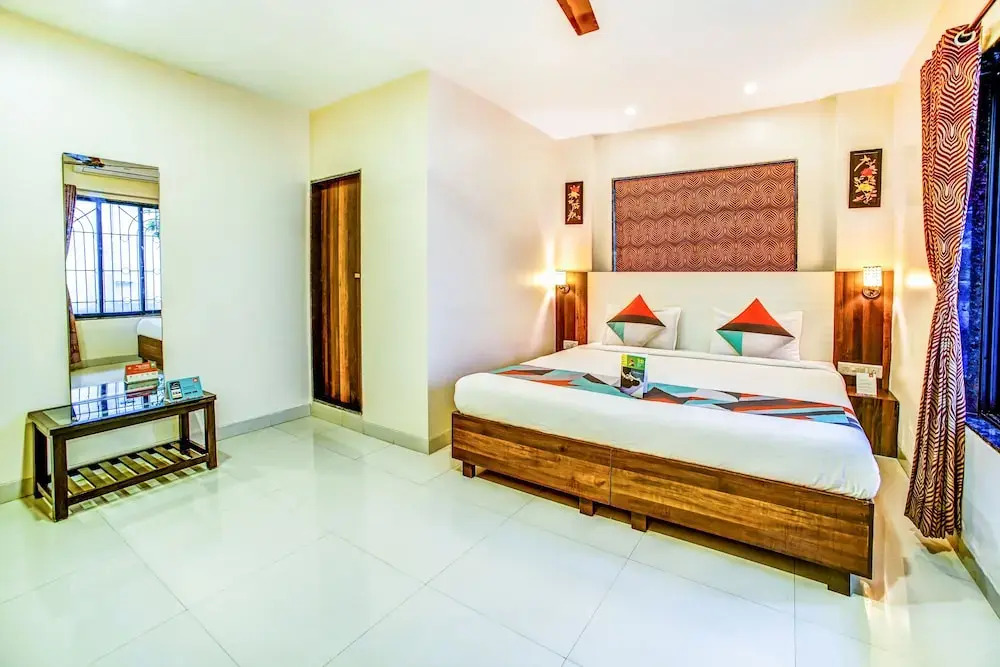 FabExpress Aishwarya Service Apartment