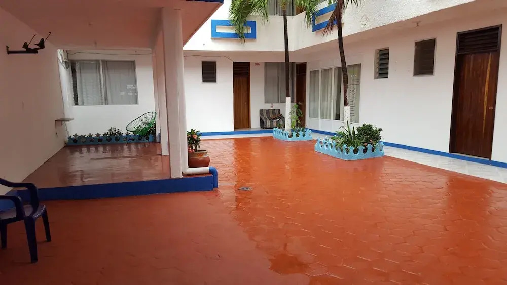 Hotel Carruiz