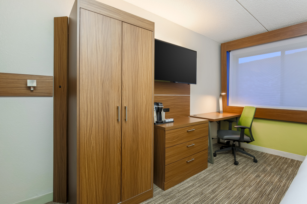 Holiday Inn Express Milwaukee - West Medical Center by IHG