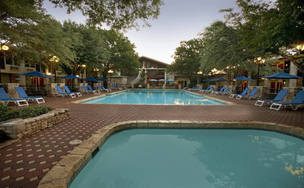 Inn of the Hills Hotel and Conference Center