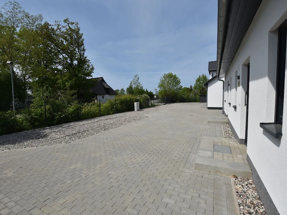 Luxurious Holiday Home in Kuhlungsborn with Terrace
