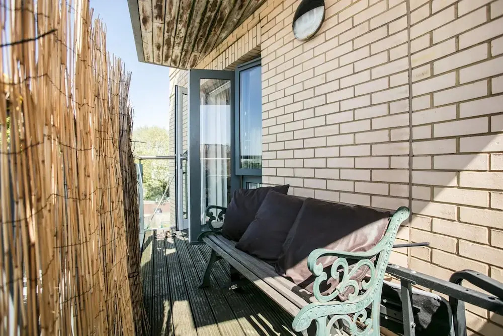 Clapham 1 Bedroom Flat With Balcony