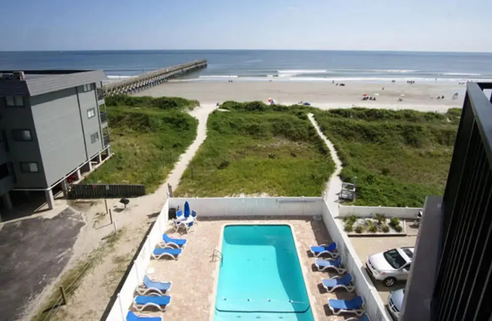 Sedgefield by Elliott Beach Rentals