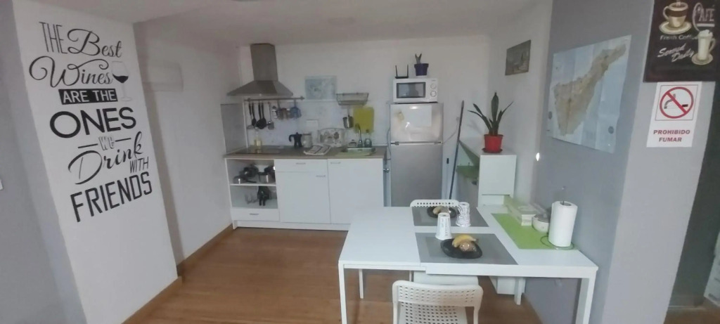 Loft Santa Cruz, Acoran