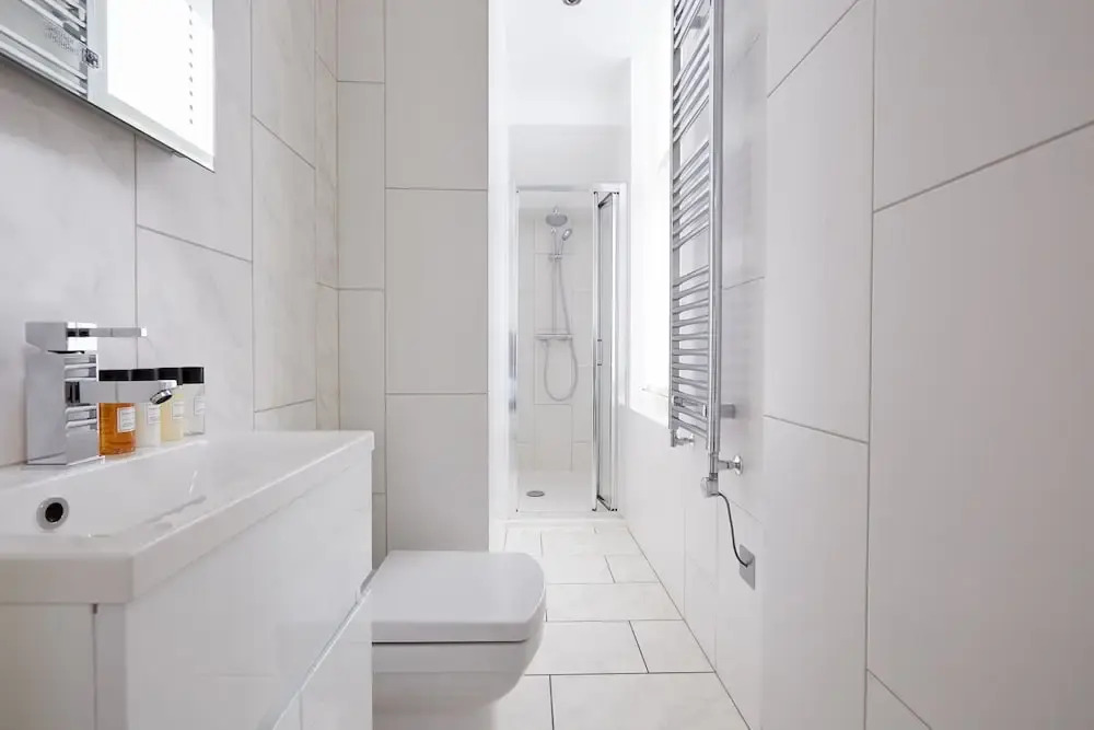 Charming 2BR West End Suites by Sonder