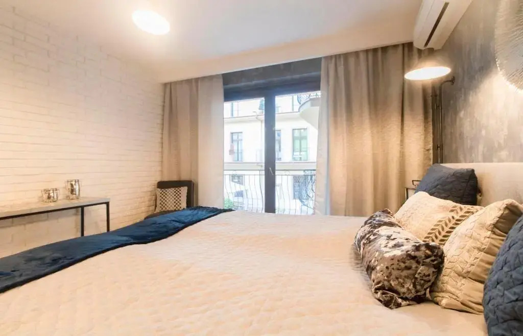 KrakowLiving - Skawinska Apartment