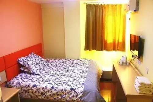 Junqiang Shangwu Hotel