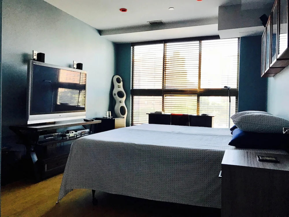 My Favorite Place-NYC-Shared Apartment