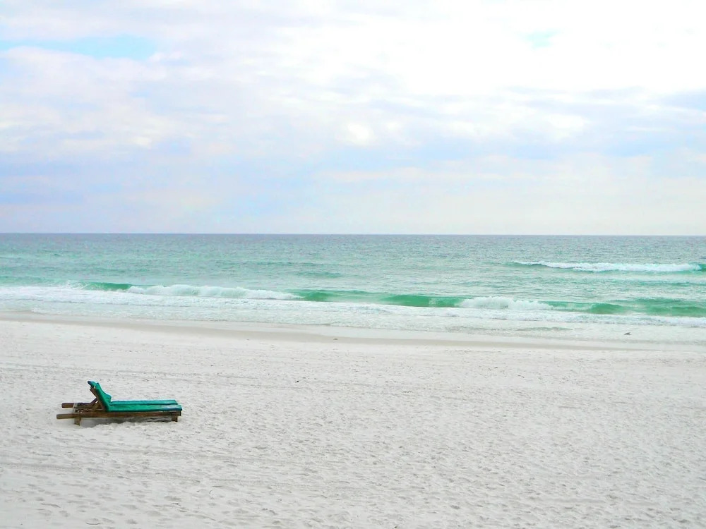 SunDestin 1703